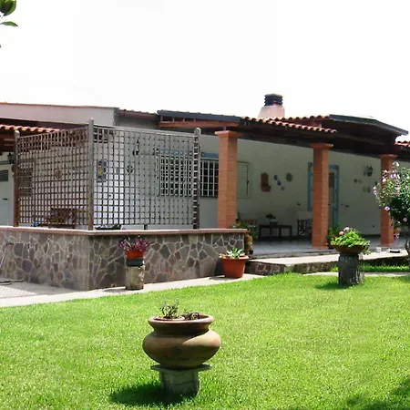 Il Giardino Dei Pini ホテル *
